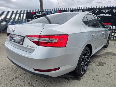 2016 Skoda Superb - photo 9