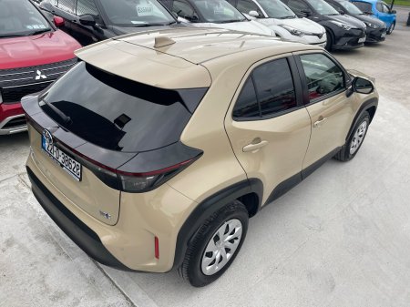 2022 Toyota Yaris Cross - photo 8