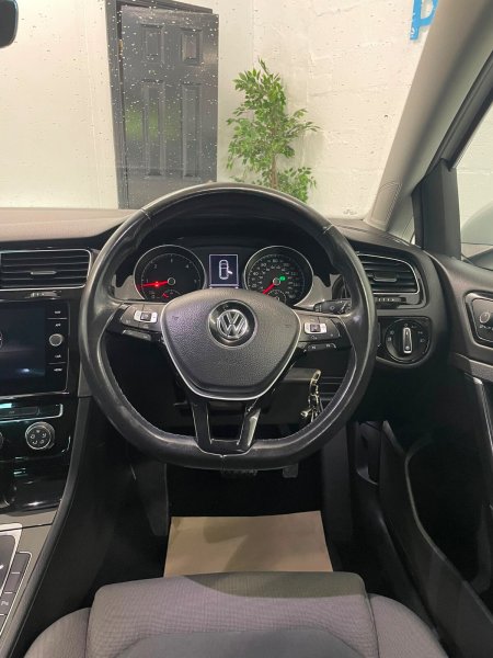 2017 Volkswagen Golf - photo 16
