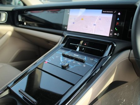 2026 Porsche Panamera - photo 18