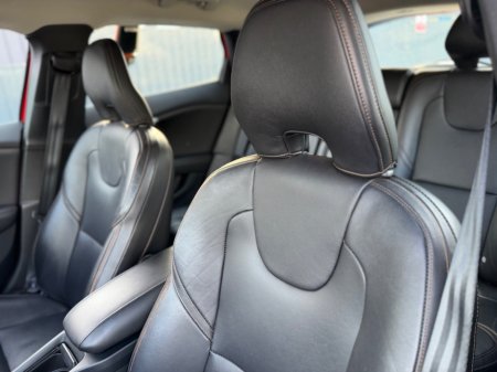 2017 Volvo V40 - photo 58