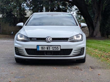 2016 Volkswagen Golf - photo 2