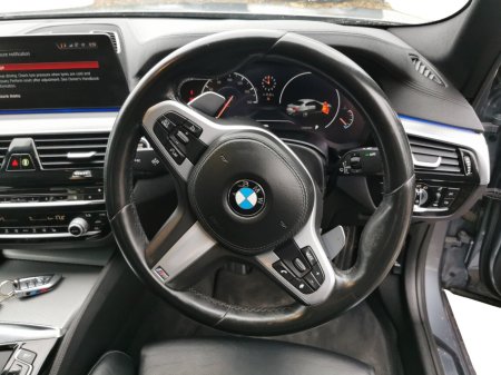 2019 BMW 5-Series - photo 10