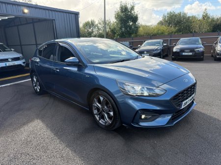 2022 Ford Focus - photo 2
