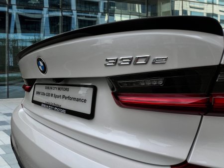 2021 BMW 3-Series - photo 8