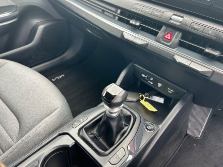 2026 Kia K4 - photo 17