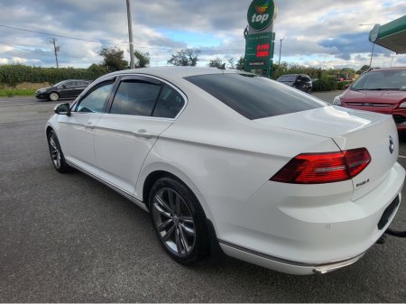 2018 Volkswagen Passat - photo 24