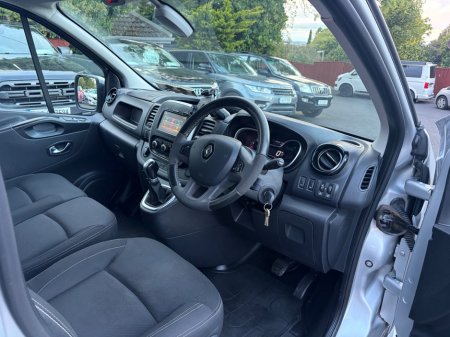 2021 Renault Trafic - photo 11