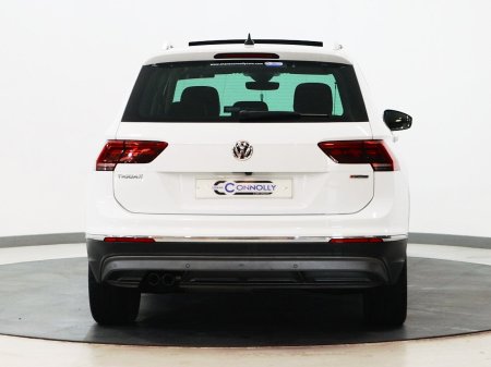 2020 Volkswagen Tiguan - photo 5