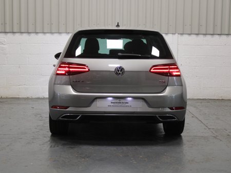2018 Volkswagen Golf - photo 8