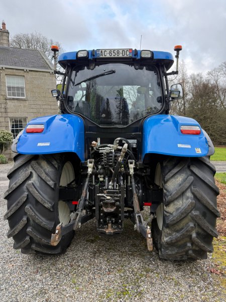 2009 New Holland T6080 - photo 9