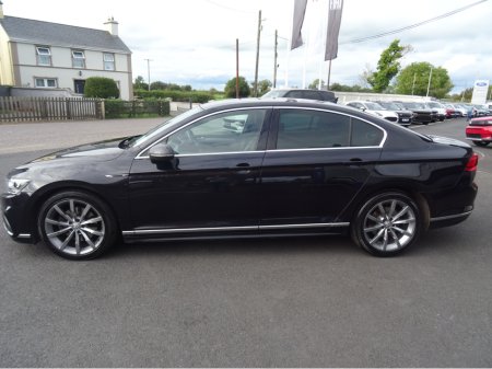 2020 Volkswagen Passat - photo 4
