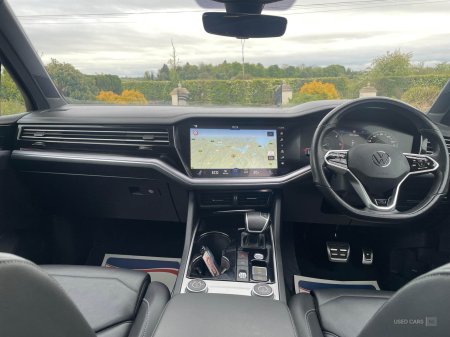 2023 Volkswagen Touareg - photo 17