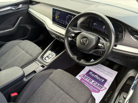2023 Skoda Octavia - photo 3