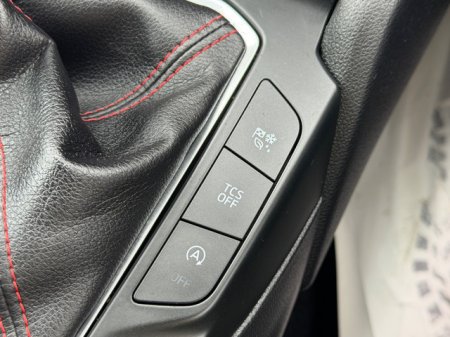 2020 Ford Focus - photo 16