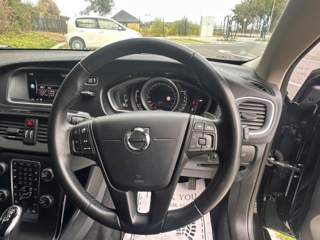 2018 Volvo V40 - photo 19