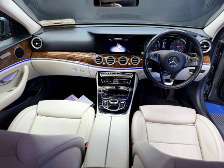 2016 Mercedes-Benz E-Class - photo 19