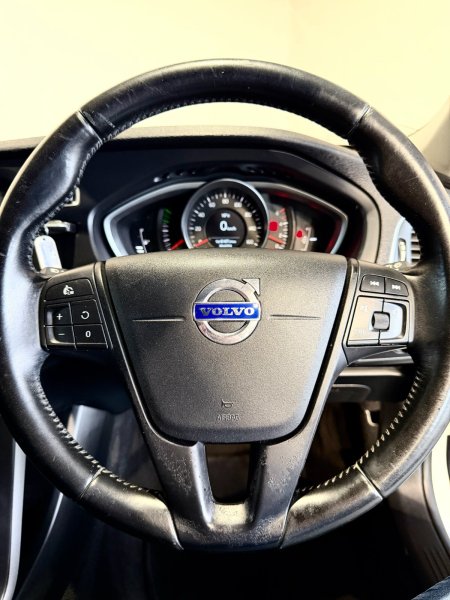 2014 Volvo V40 - photo 11