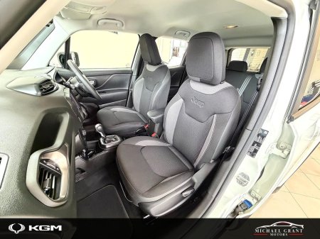 2024 Jeep Renegade - photo 17