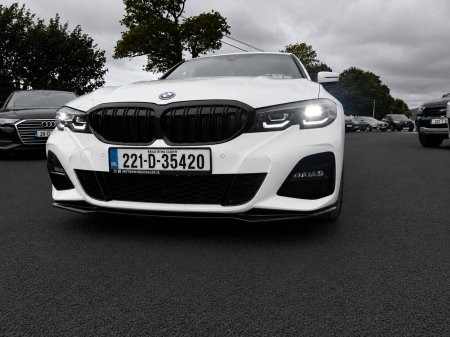 2022 BMW 3-Series - photo 26
