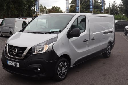 2021 Nissan NV300