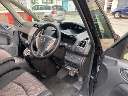 2014 Nissan Serena - photo 15