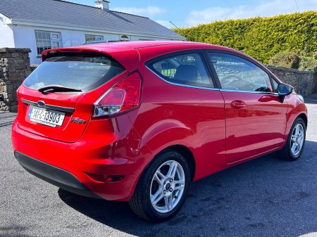 2014 Ford Fiesta - photo 7
