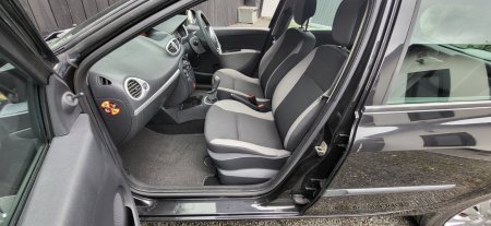2012 Renault Clio - photo 8