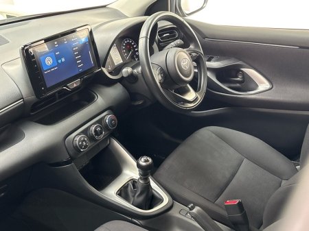 2024 Toyota Yaris - photo 18