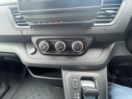 2026 Nissan Primastar - photo 12