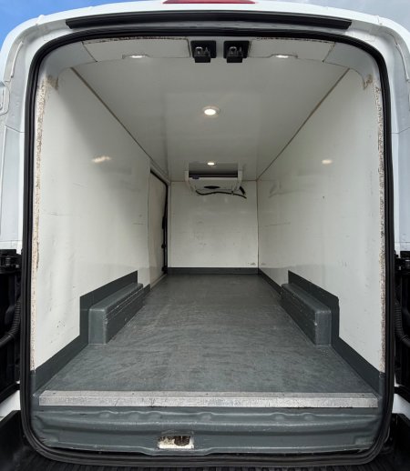 2021 Ford Transit - photo 5