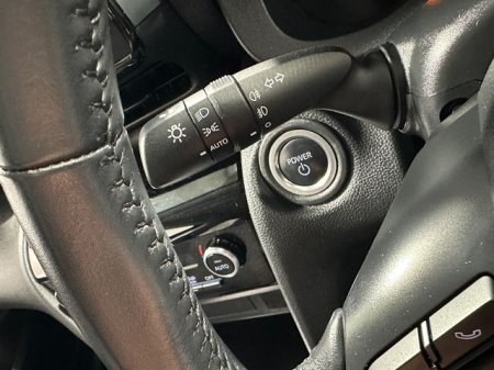 2024 Toyota Yaris Cross - photo 15