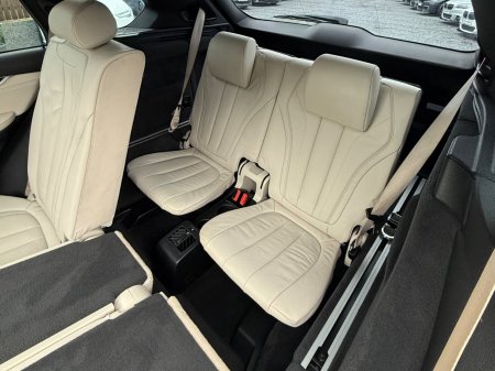 2017 BMW X5 - photo 28