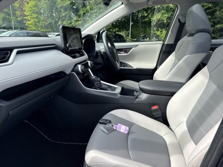 2024 Toyota RAV4 - photo 6