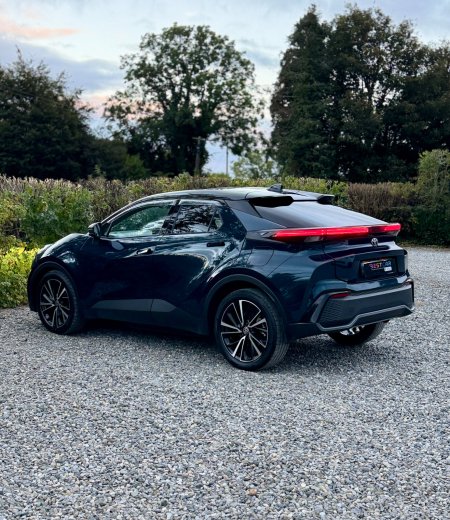 2025 Toyota C-HR - photo 6