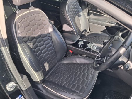 2016 Ford Mondeo - photo 20