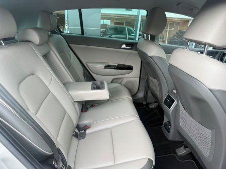 2018 Kia Sportage - photo 4