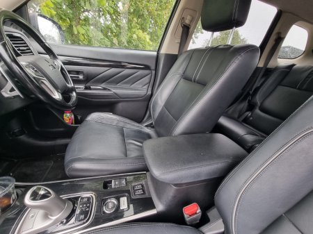 2017 Mitsubishi Outlander - photo 20
