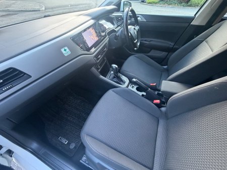 2020 Volkswagen Polo - photo 14