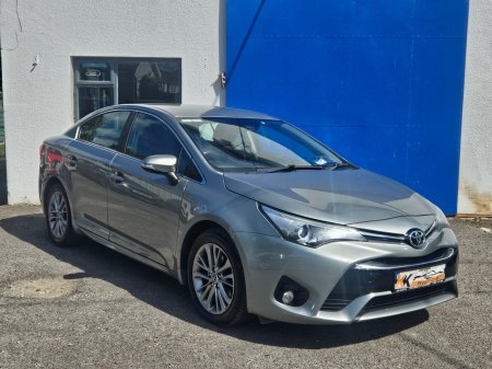 2016 Toyota Avensis - photo 2