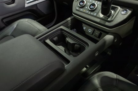 2022 Land Rover Defender - photo 18