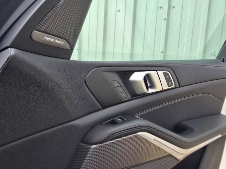 2022 BMW X5 - photo 22