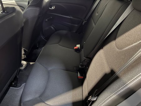 2015 Renault Clio - photo 13