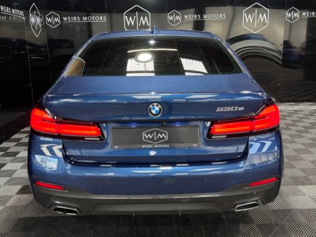 2021 BMW 5-Series - photo 10