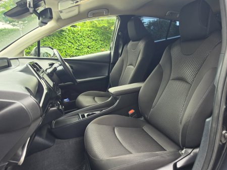 2020 Toyota Prius - photo 19