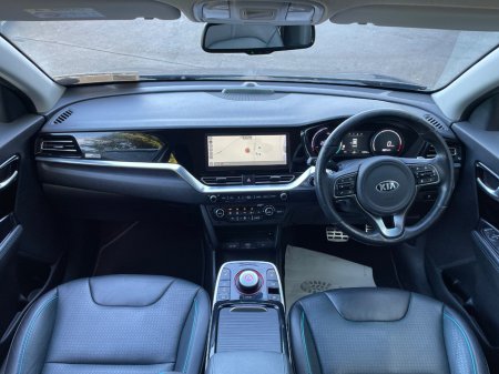 2020 Kia Niro - photo 8