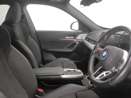 2024 BMW iX1 - photo 11