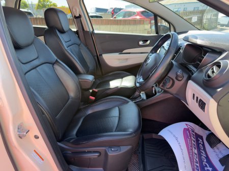 2019 Renault Captur - photo 12