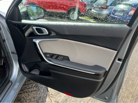 2021 Kia Ceed - photo 11