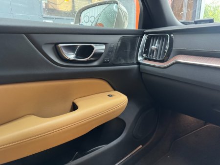 2021 Volvo V60 - photo 14